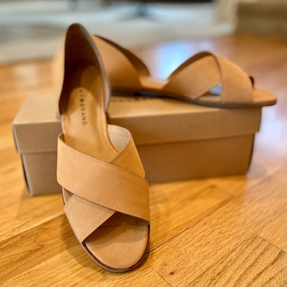 Lucky Brand Shoes - Lucky Brand Gallah Crisscross Sandals
